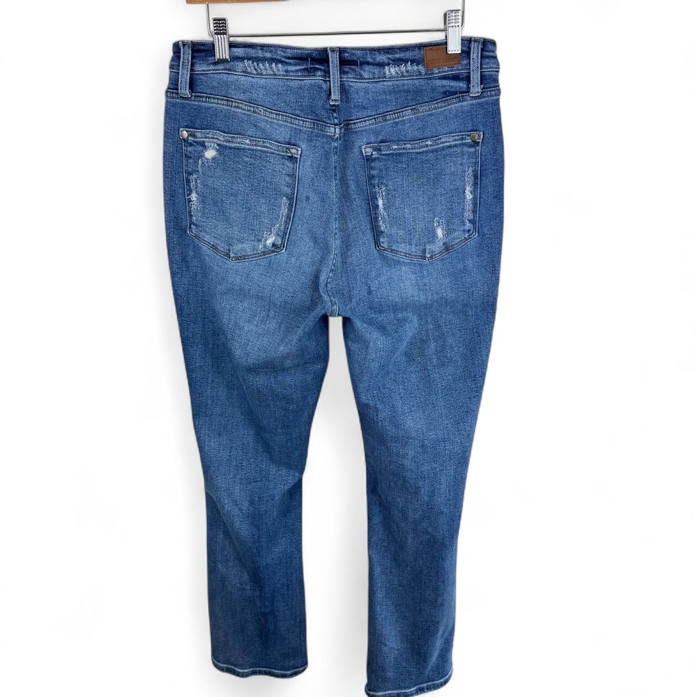 Judy Blue Women High Rise Distressed Destroyed Straight Fit Jeans Med Wash 13 31 - Picture 2 of 8